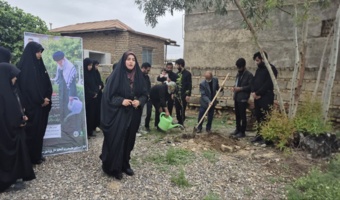 سبز شدن منزل شهید لک‌زایی؛ برگزاری باشکوه پویش «نهال امید» با حضور فرماندار و مسئولان شهرستان آق قلا