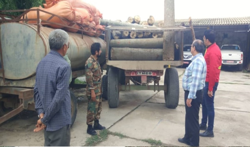 کشف و ضبط یک دستگاه تراکتور حامل چوب آلات قاچاق در شهرستان کلاله