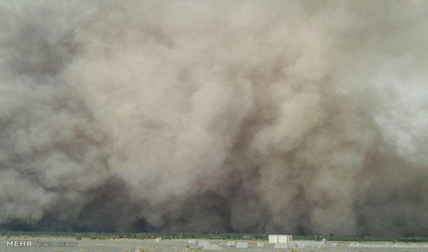 قدرت نمایی ریزگردها از زمستان شروع شد