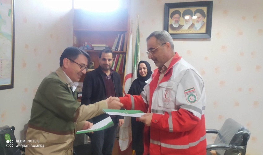 انعقاد تفاهم نامه همکاری مشترک فی ما بین اداره منابع طبیعی و آبخیزداری و سازمان جوانان جمعیت هلال احمر شهرستان گنبد کاووس