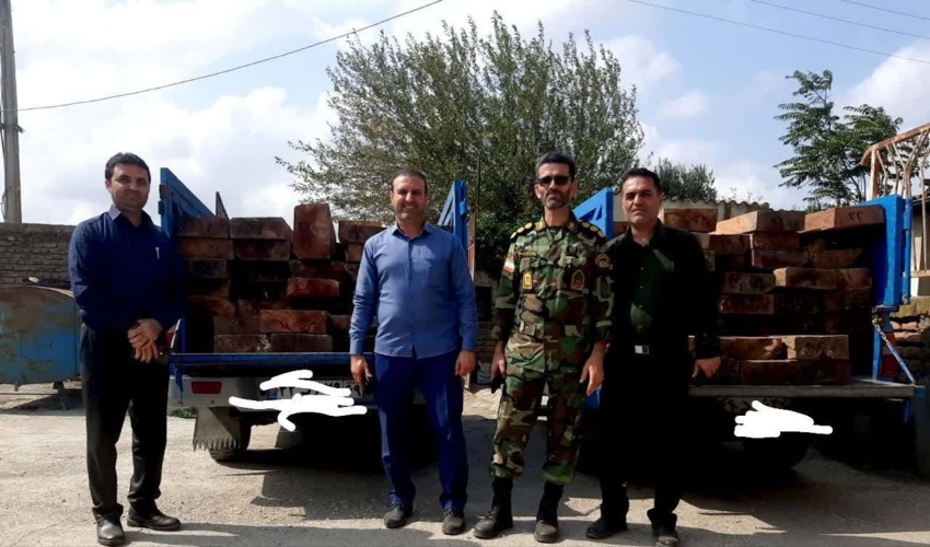 کشف بزرگترین محموله قاچاق الوار در کردکوی