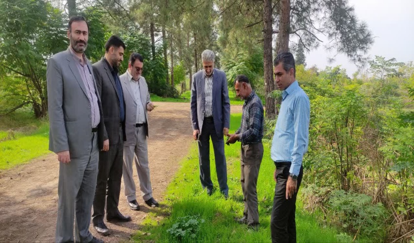 بازدید مدیر کل فرودگاه های گلستان از نهالستان قرق جهت تعیین گونه و کاشت در عرصه فرودگاه