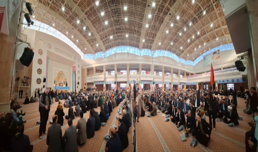 حضور با شکوه اداره کل منابع طبیعی و آبخیزداری استان گلستان در مصلی امام خمینی به مناسبت گرامیداشت حماسه 9 دی