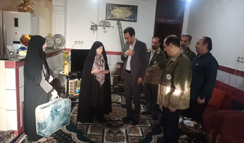 از مادران شهید منابع طبیعی و آبخیزداری در استان گلستان تقدیر شد 