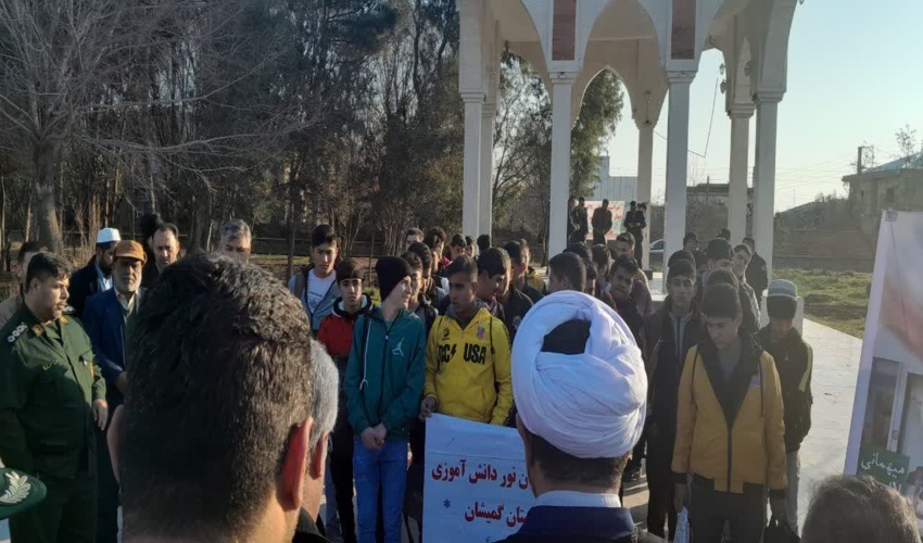 گزارش تصویری بزرگداشت دهه فجر انقلاب اسلامی با کاشت نهال