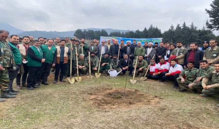 آغاز هفته منابع طبیعی تحت عنوان درخت کاری ودرخت داری در گالیکش 