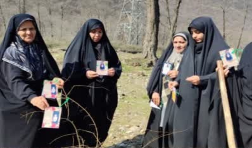 آیین مراسم، کاشت نهال به یاد شهدای زن استان گلستان در علی آباد کتول برگزار شد