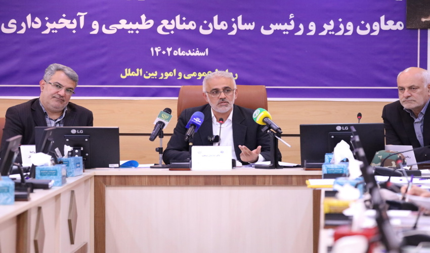  کاشت ۱۱۵ میلیون اصله نهال تاکنون/ ۳۴۰ هزار هکتار آبخیزداری در کشور امسال انجام شد