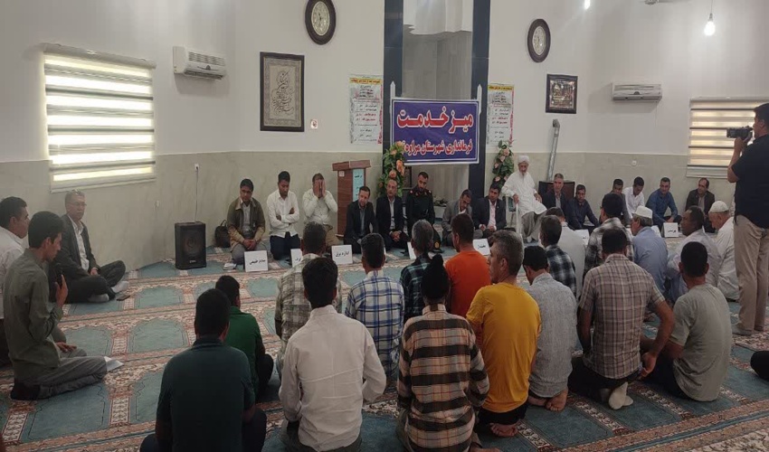 برپایی میز خدمت در شهرستان مراوه تپه  به مناسبت گرامیداشت هفته دولت