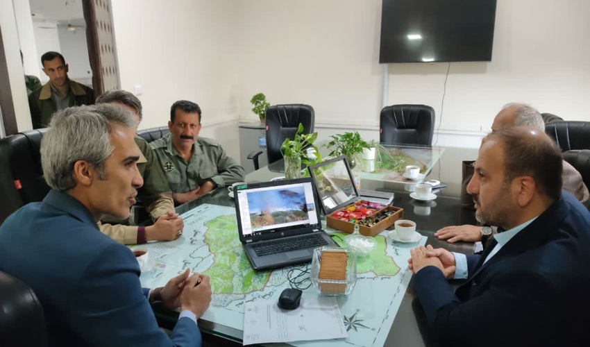 جلسه و بازدید نماینده مجلس شورای اسلامی با رئیس منابع طبیعی و آبخیزداری علی آبادکتول