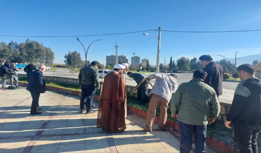 پویش نهالکاری در سایه مادر در محل شهدای گمنام بندرگز برگزار شد 