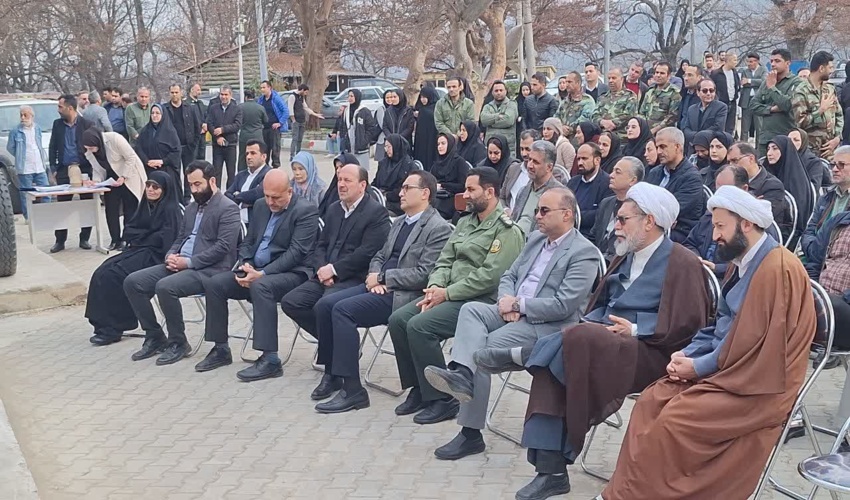 گزارش تصویری پویش نهالکاری به نام پدر در تپه نورالشهدا گرگان برگزار شد