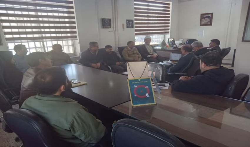 جلسه بصیرتی دهه مبارک فجر در منابع طبیعی کلاله برگزار شد