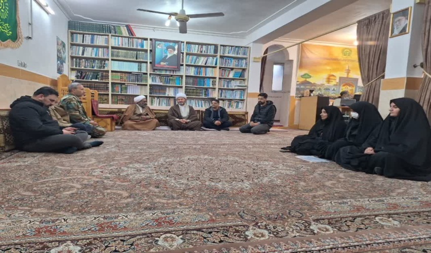 دیدار رئیس منابع طبیعی کلاله با امام جمعه شهرستان