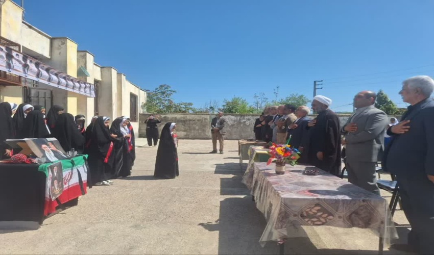 برگزاری پویش نهال امید در کلاله به مناسبت سالروز ولادت شهید قائد امت و روز ارتش